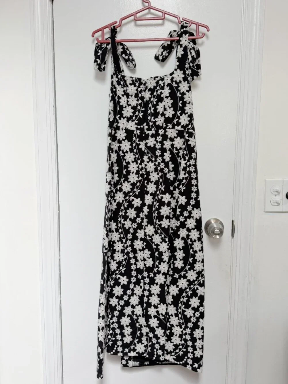Like New Sezane Dorotha Floral Dress Size 36 - Picture 4 of 6
